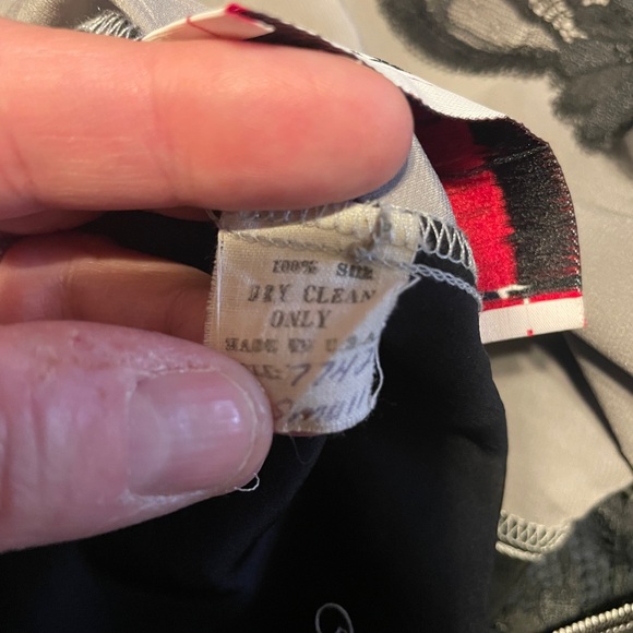 Vintage Fernando Sanchez Black Gray Silk Lace Tie Front Robe Small Coquette - Picture 8 of 8